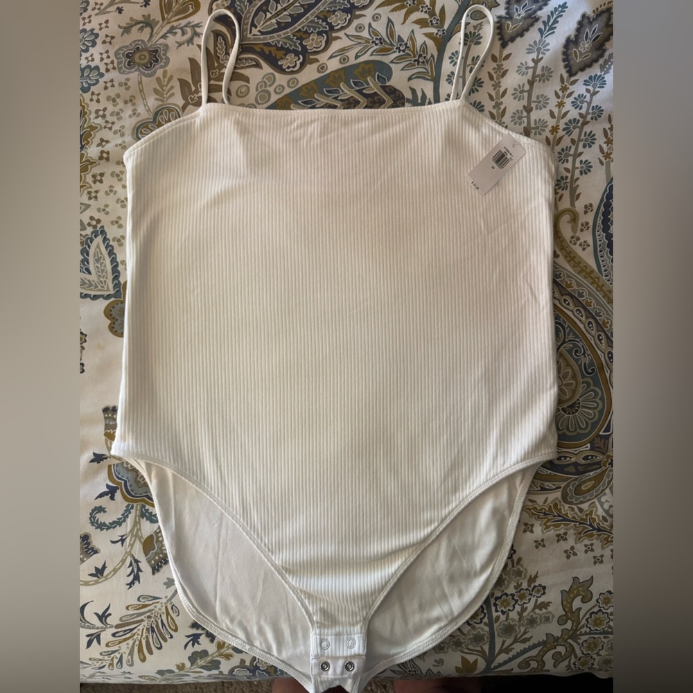 Old Navy’s Women’s Ribbed Square Neck Bodysuit NWT $24.99 Ivory 2X